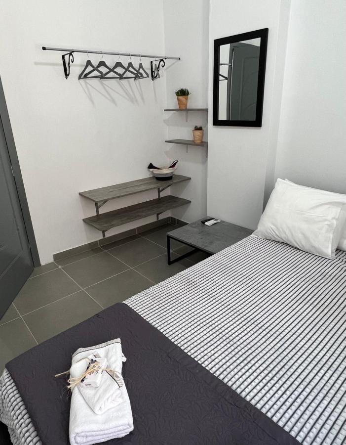 Thania'S House ,4 Minutes From The Center Of Hermoulis Ermoupoli Exterior photo