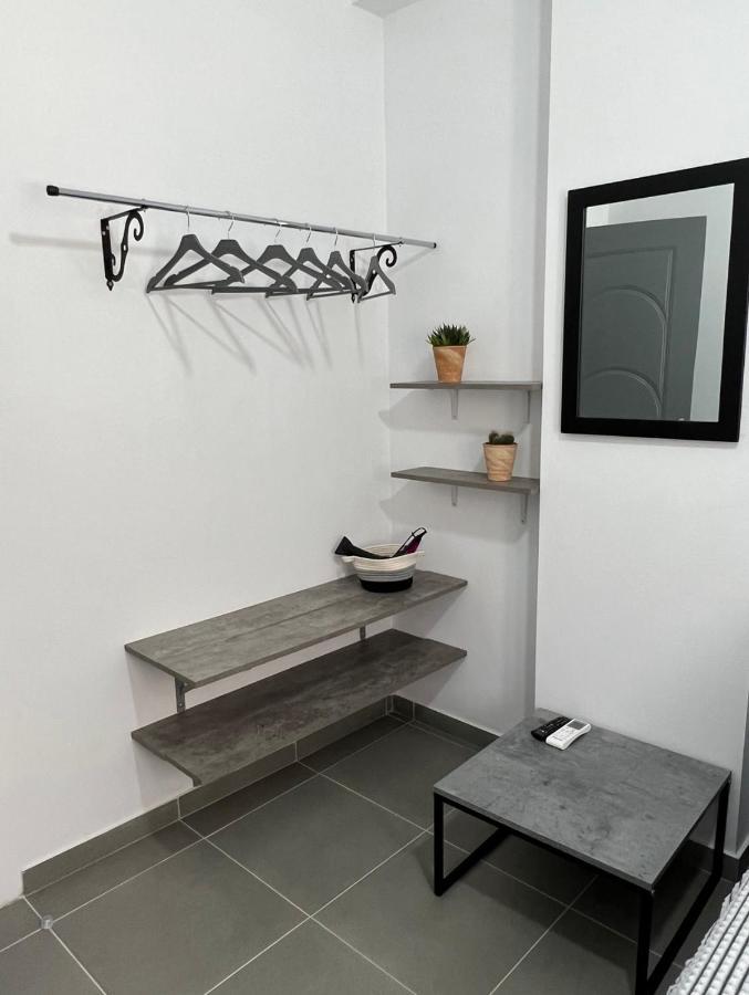Thania'S House ,4 Minutes From The Center Of Hermoulis Ermoupoli Exterior photo